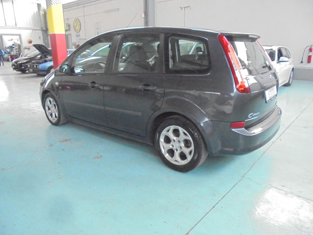 Ford Focus C-Max 1.6 TDCi (90CV)