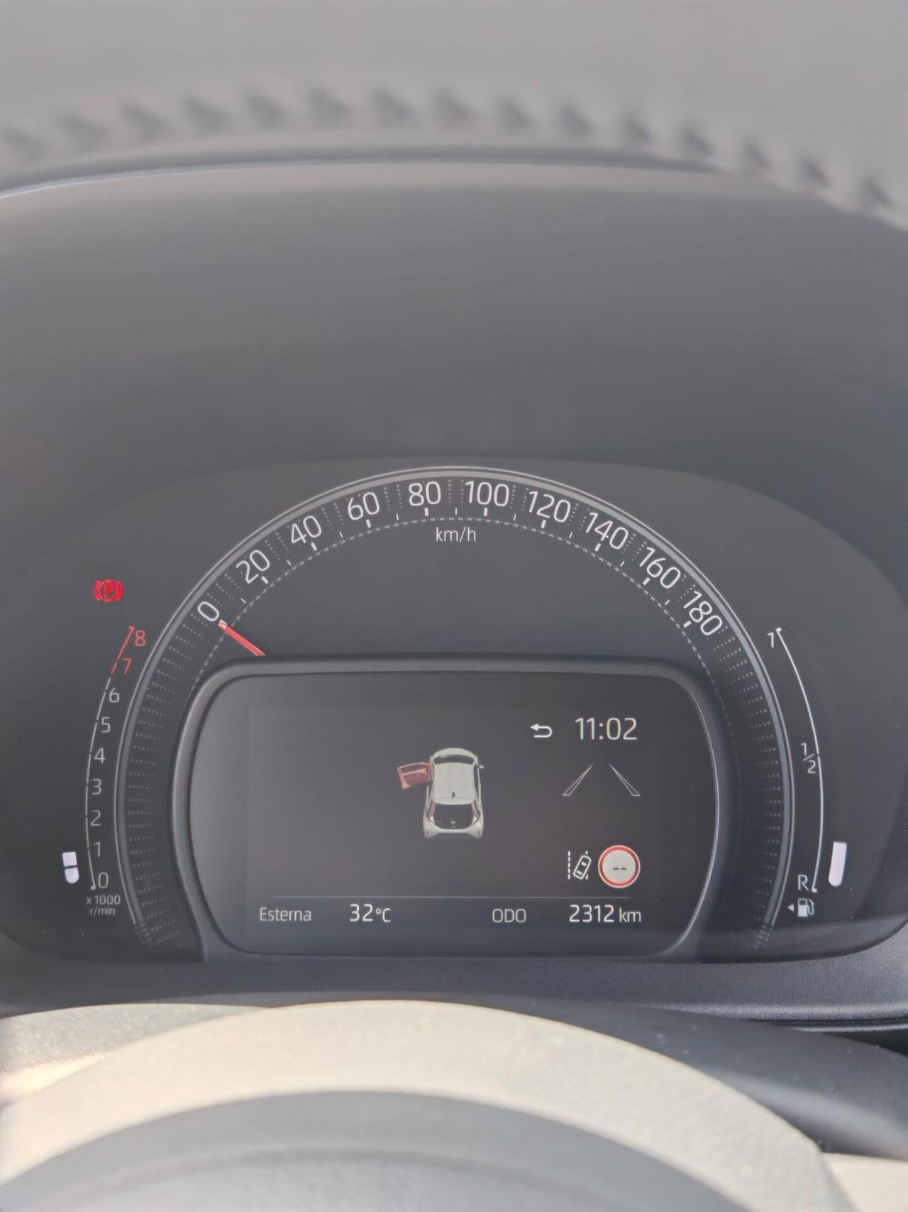 Toyota Aygo X 1.0 VVT-i 72 CV 5 porte Lounge Air