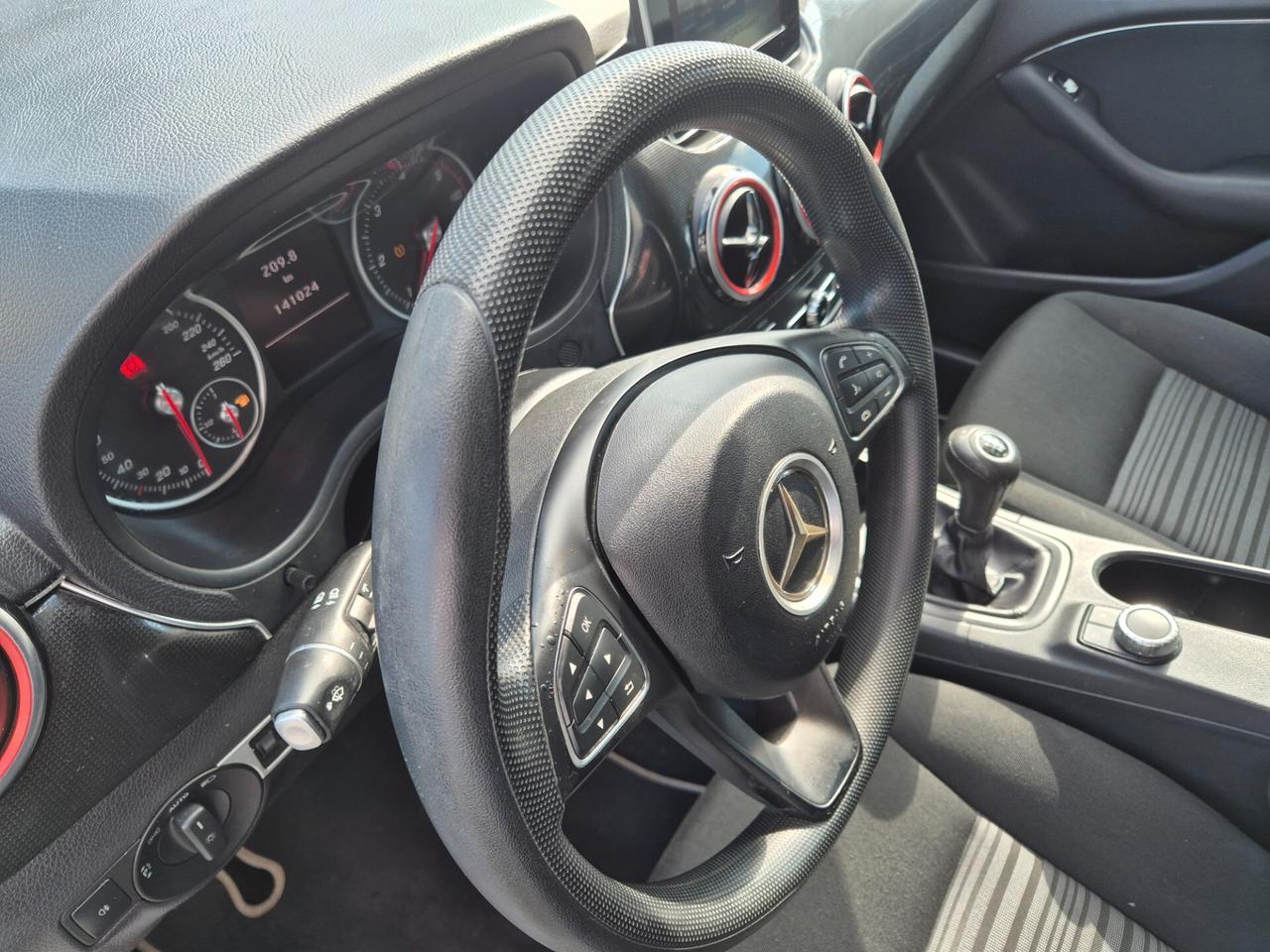 Mercedes-benz B 180 B 180 CDI Premium