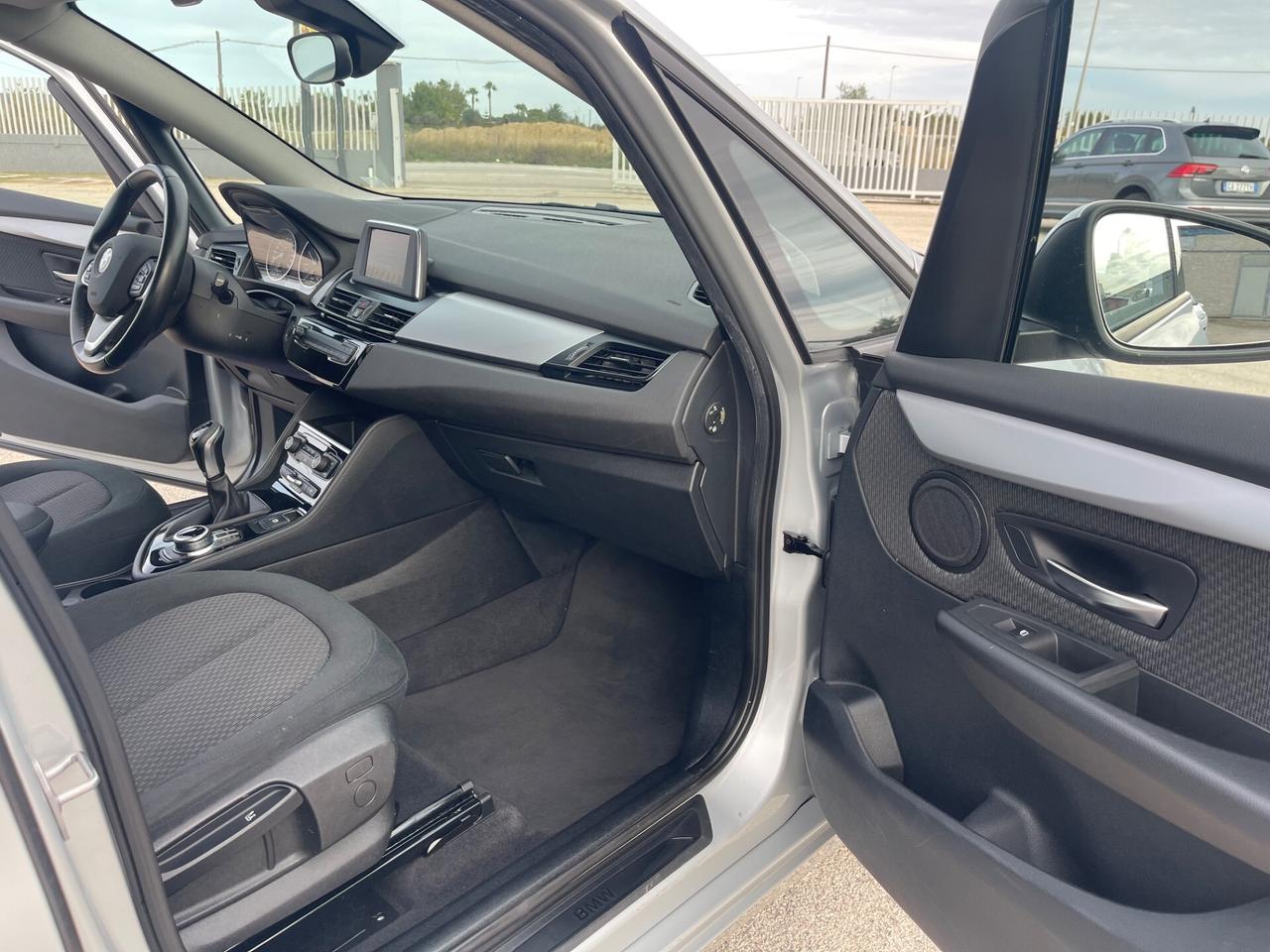 BMW 216D 115CV TWIN TURBO FULL MANUALE MY16