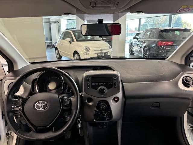 Toyota Aygo Connect 1.0 VVT-i 72 CV 5p X-Play