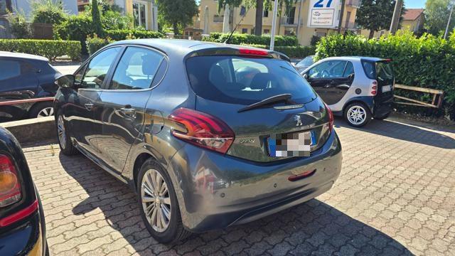 PEUGEOT 208 1° serie PureTech 82 5 porte Allure