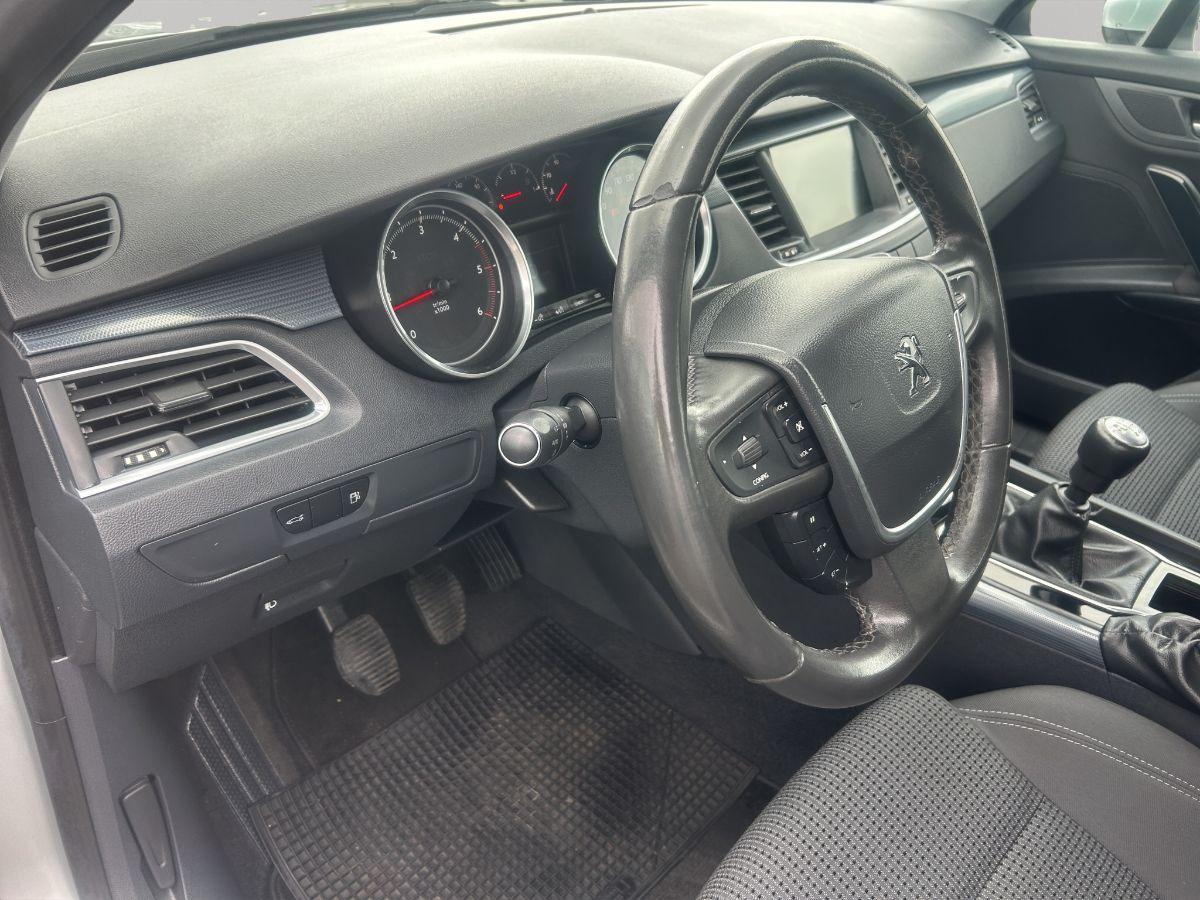 PEUGEOT - 508 SW SW 2.0 hdi Allure navi 140cv my15