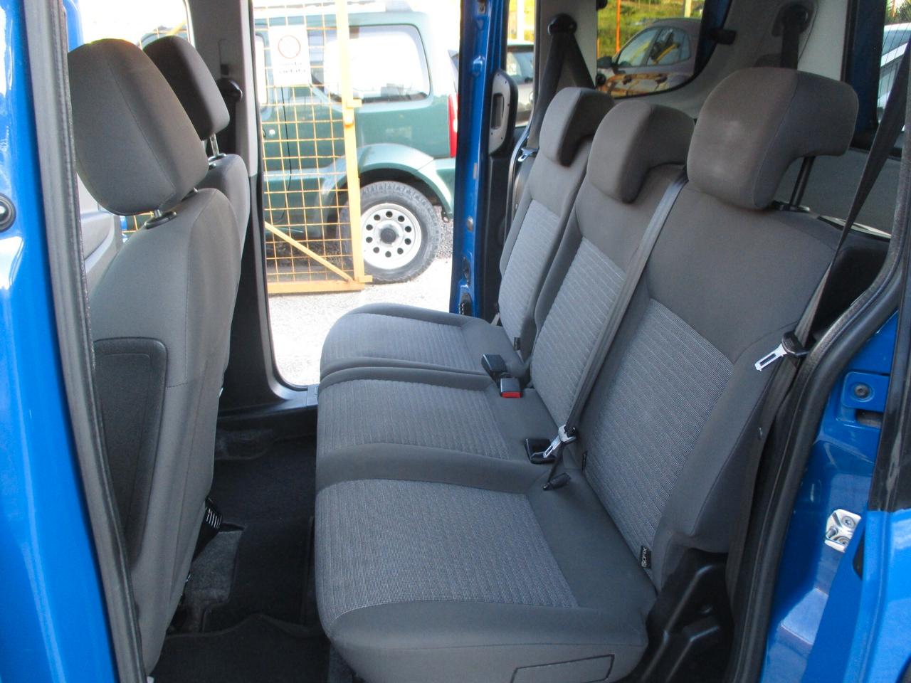 Fiat Doblo Doblò 2.0 MJT 7 POSTI CON GANGIO TRAINO