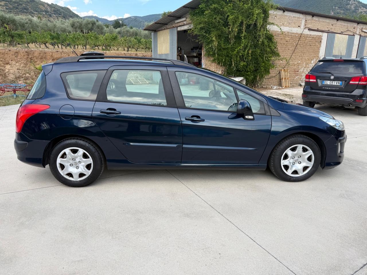 Peugeot 308 1.6 8V HDi 93CV FAMILIARE