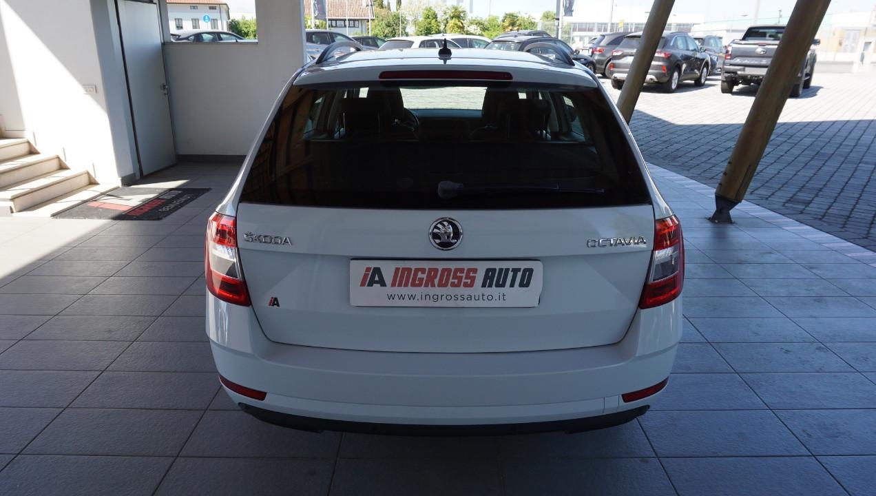 Skoda Octavia Wagon 1.6 tdi Style 115cv dsg