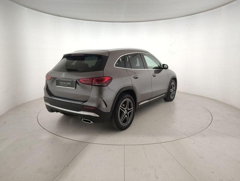 Mercedes-Benz GLA 200 d Premium 4matic auto