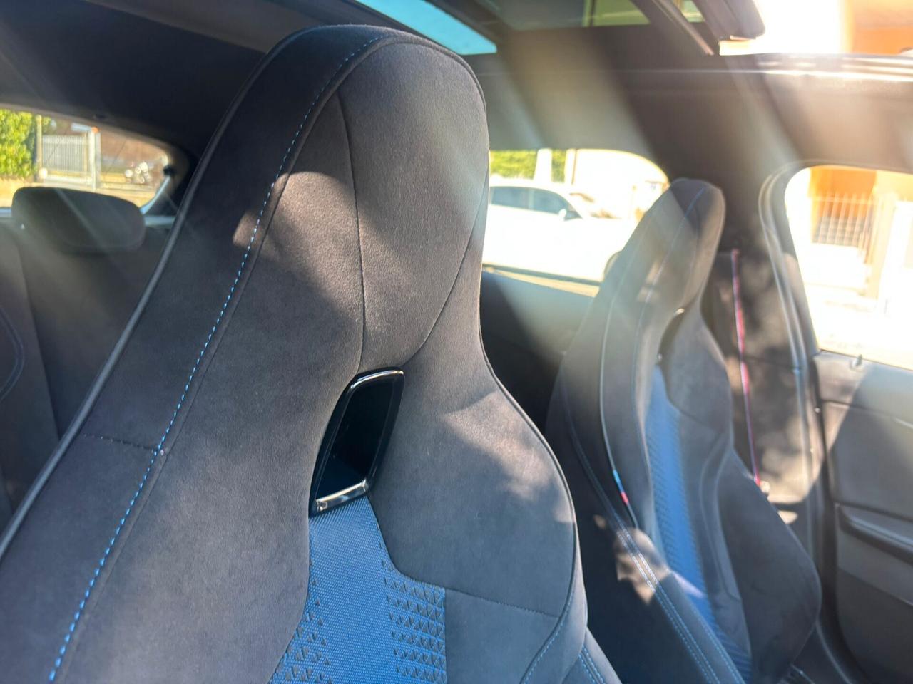 Bmw 135 M 135i xDrive Colorvision Edition