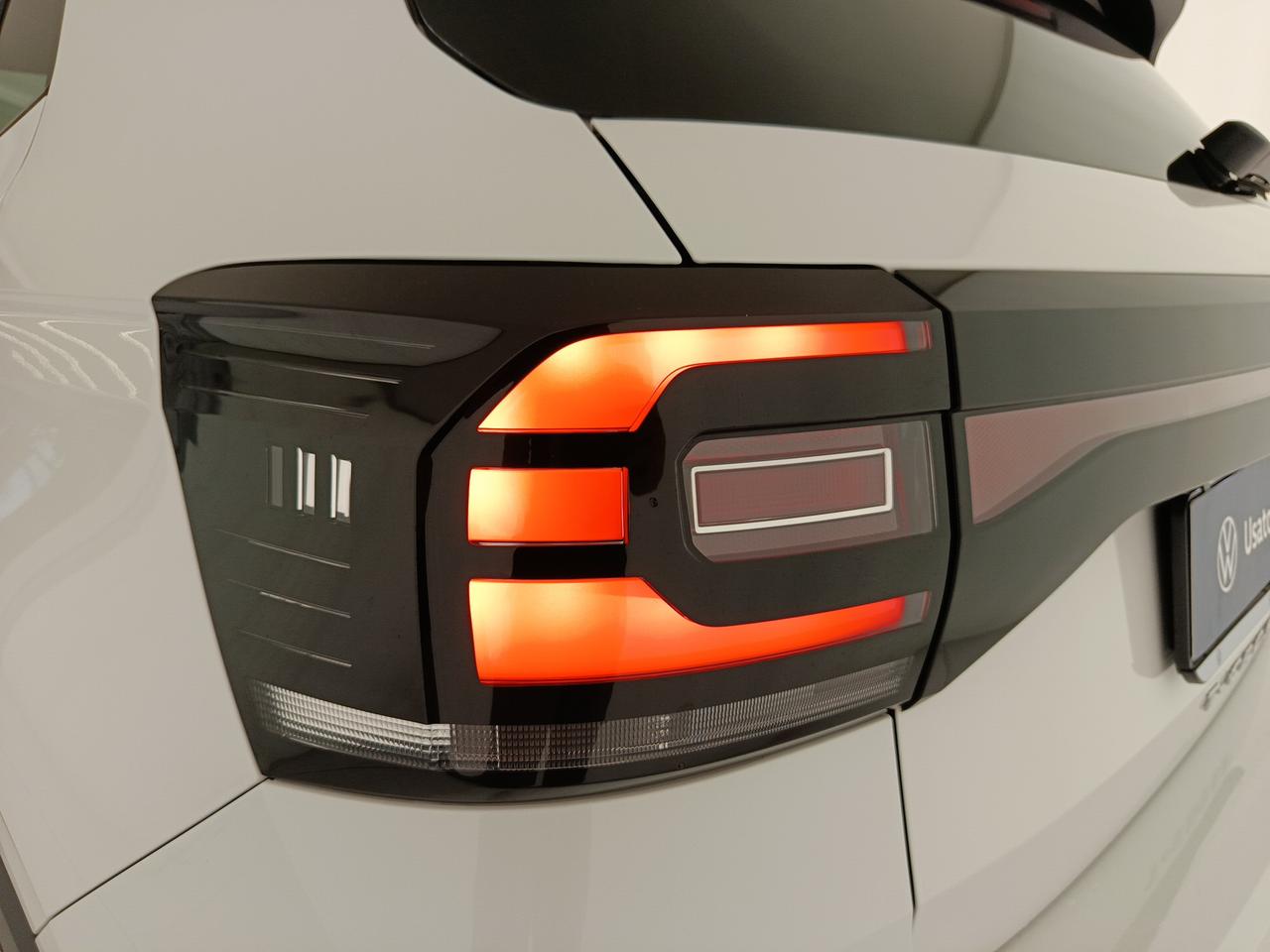 VOLKSWAGEN T-Cross - T-Cross 1.0 TSI Sport