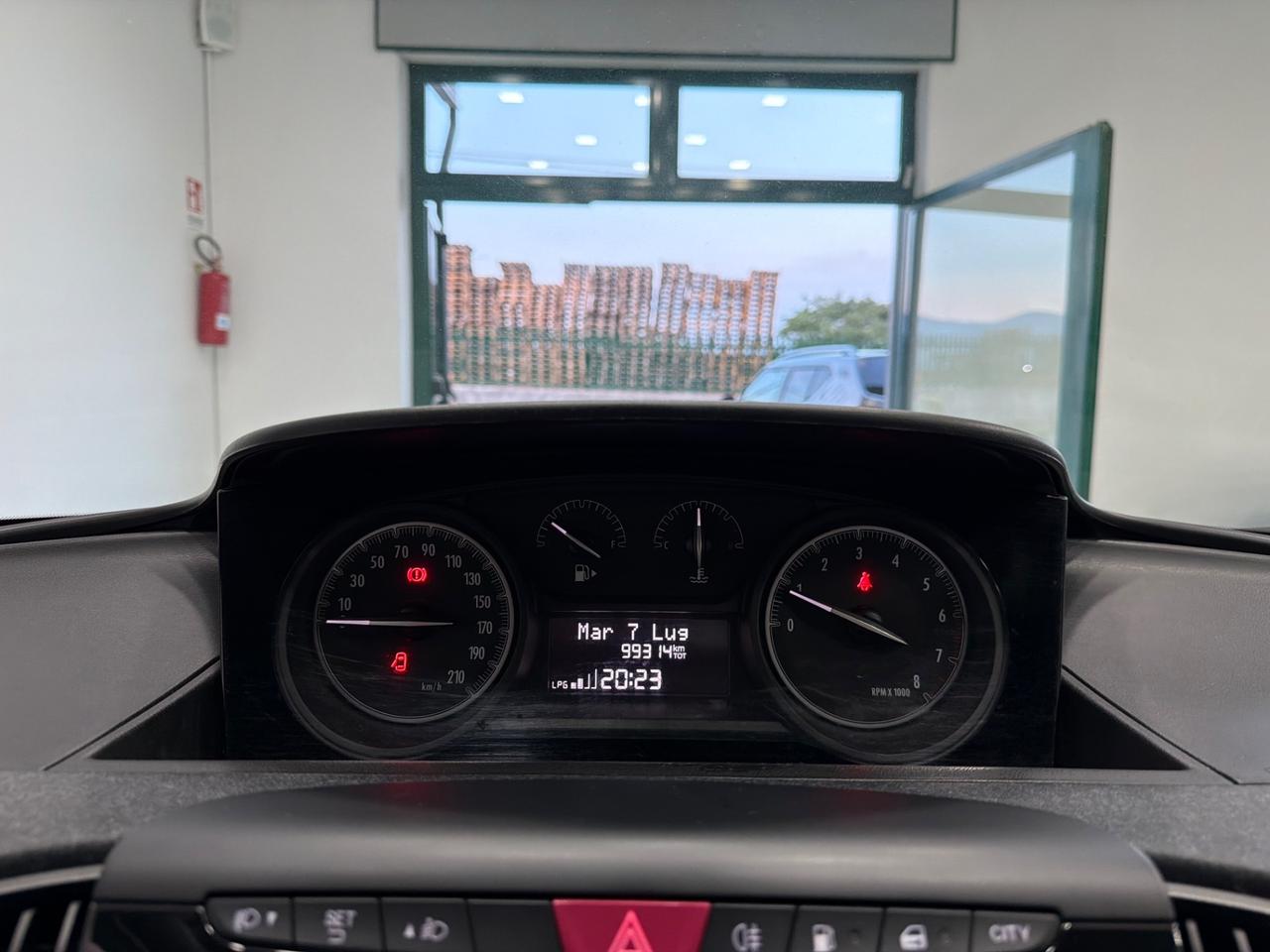 Lancia Ypsilon 1.2 69 CV 5 porte GPL Ecochic Black and Noir