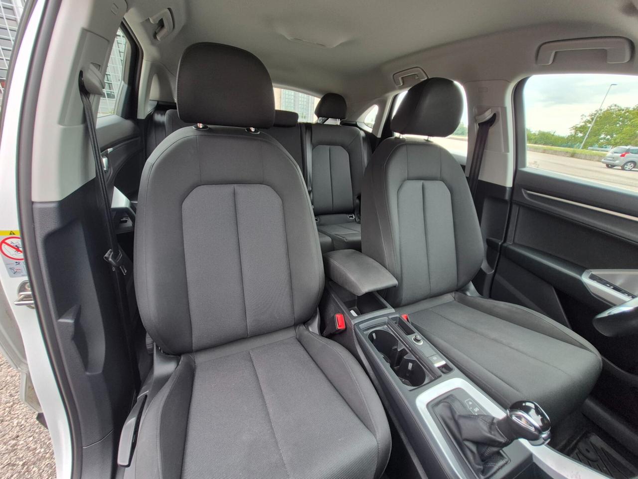 Audi Q3 SPB 35 TDI quattro S tronic Business Plus