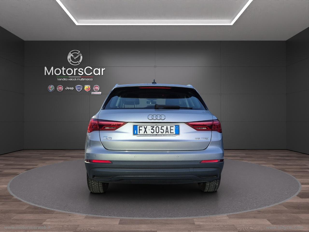 AUDI Q3 35 TFSI S tronic Business