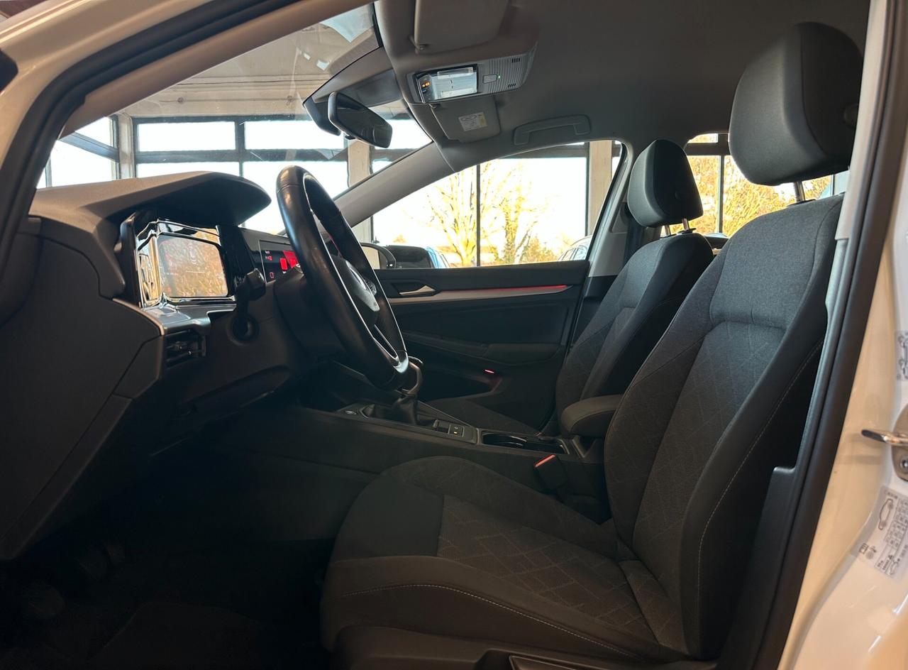 VOLKSWAGEN GOLF 2.0 TDI 115 CV SCR LIFE*CARPLAY*LUCI AMB*LED*
