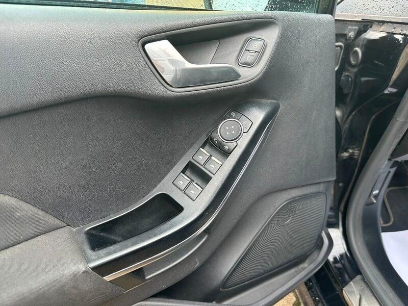 Ford Fiesta Fiesta 1.5 TDCi 120 CV 5 porte ST-Line