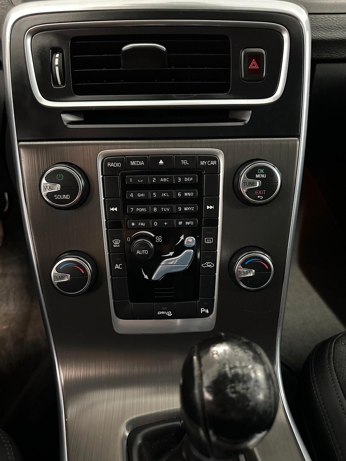 Volvo V60 DRIVe Momentum