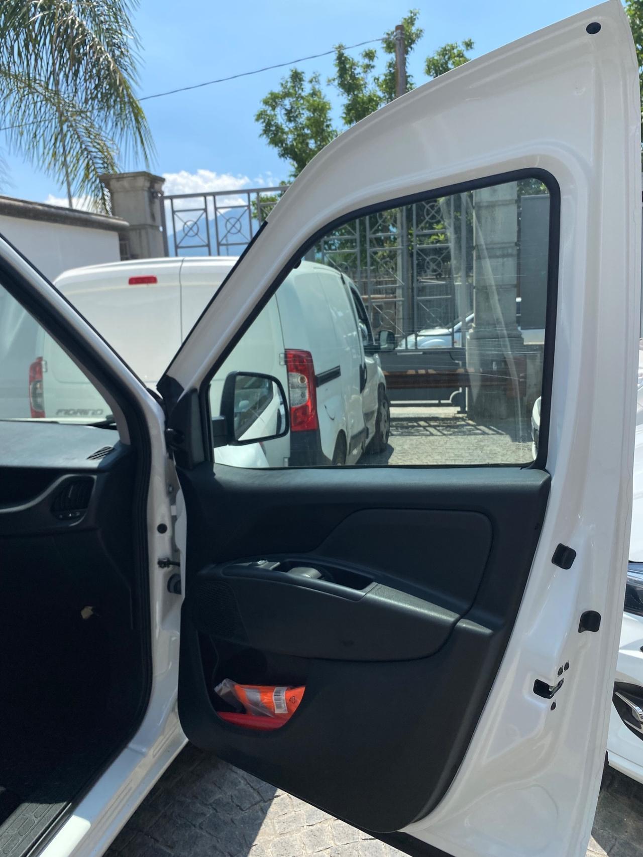 Fiat Doblo Doblò 1.6 MJT 105CV S&S PC-TN Cargo Business