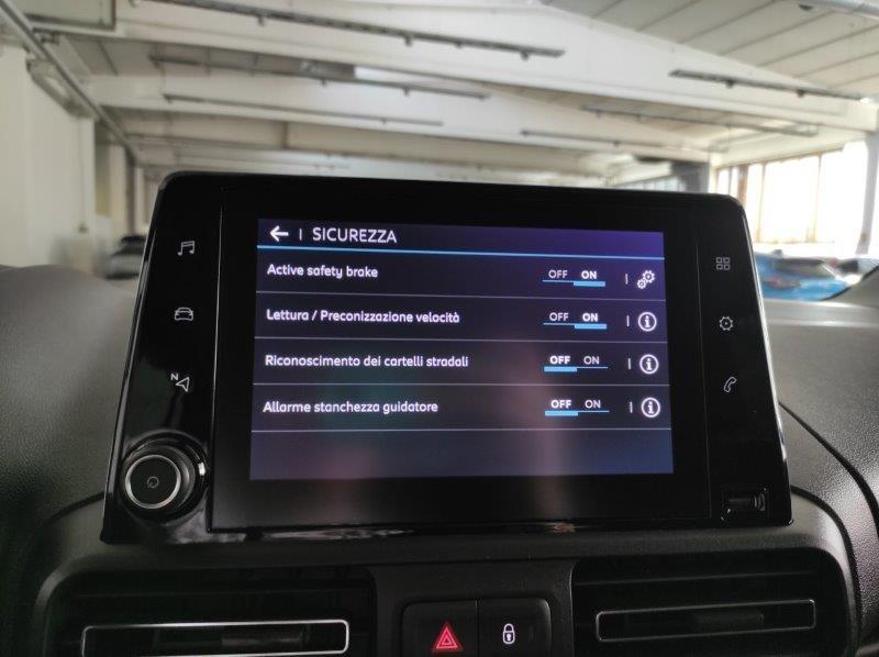 CITROEN Berlingo 3ª serie - Berlingo BlueHDi 100 Stop&Start Combi Feel