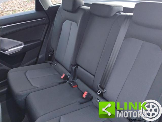 AUDI Q3 35 TDI S tronic Business