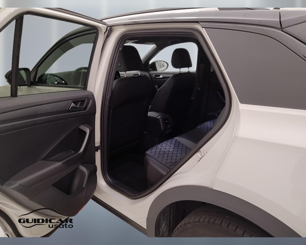 VOLKSWAGEN T-Roc I 2022 - T-Roc 1.0 tsi R-Line 110cv