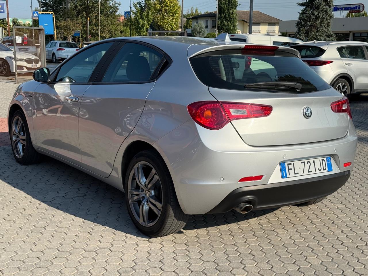 Alfa Romeo Giulietta 1.6 JTDm 120 CV Super PROBLEMI AL MOTORE
