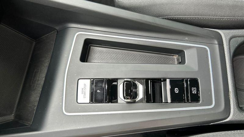 Volkswagen Golf 1.5 TGI 130cv Style DSG