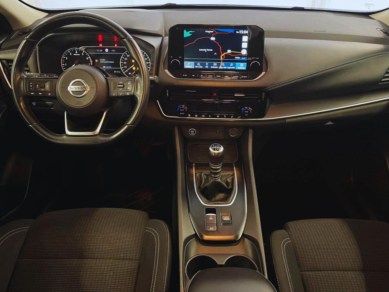 Nissan Qashqai MHEV 140 CV Business