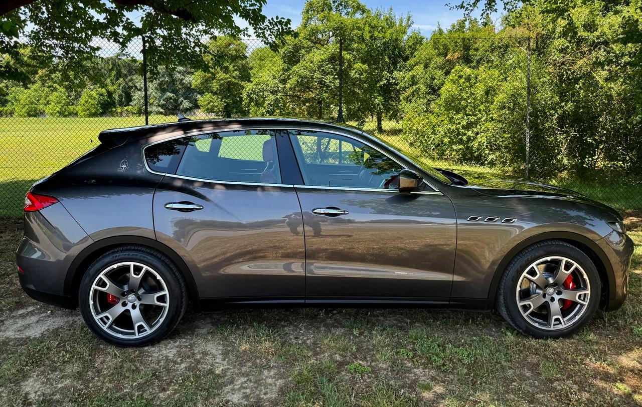 MASERATI LEVANTE 430 CV - PREZZO TOP ITALIA