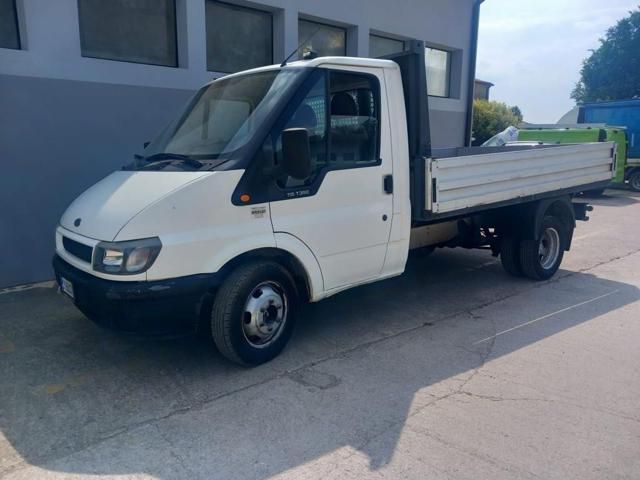 FORD Transit 330 2.4 TDCi/137 cat PM Cabinato