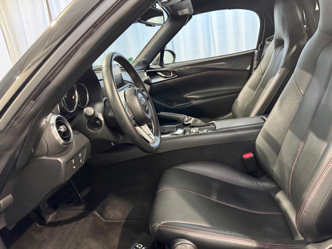 Mazda MX-5 2.0L Skyactiv-G Sport