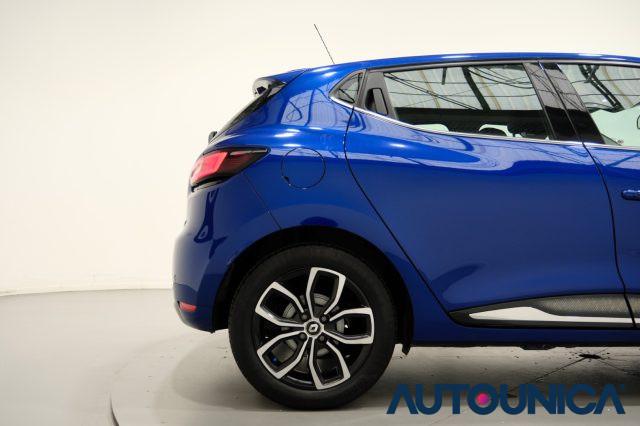 RENAULT Clio TCe 12V 75 CV 5 PORTE MOSCHINO ZEN FULL LED