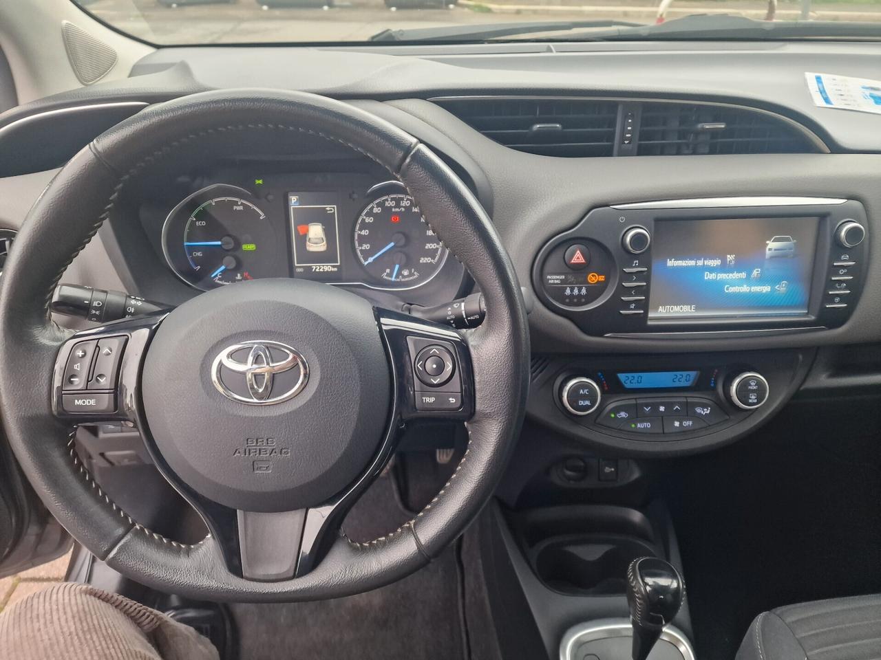 Toyota Yaris 1.5 Hybrid 5 porte Lounge