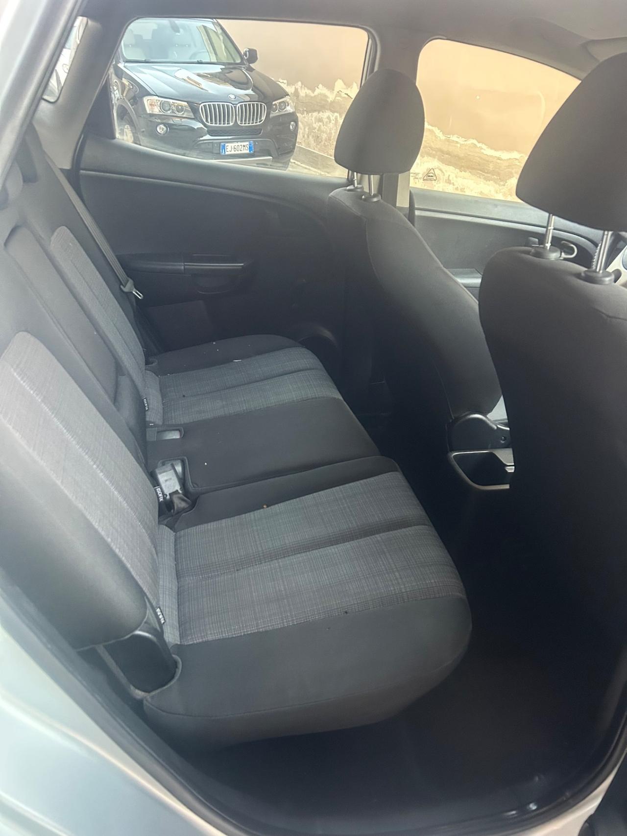 Kia Venga 1.4 CRDi 77CV WGT LX