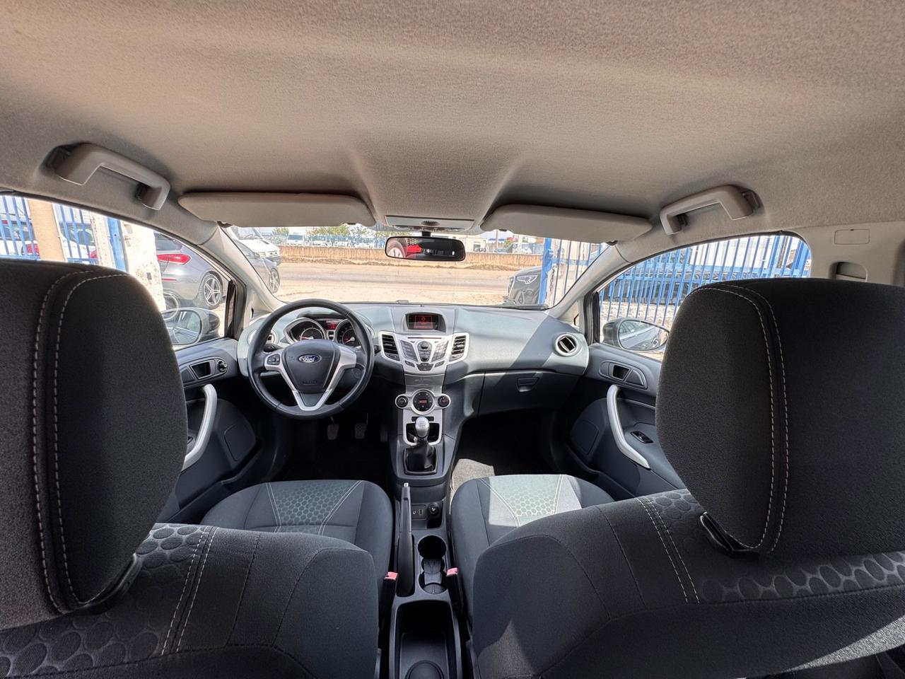 Ford Fiesta 1.4 TDCi 5p. Titanium