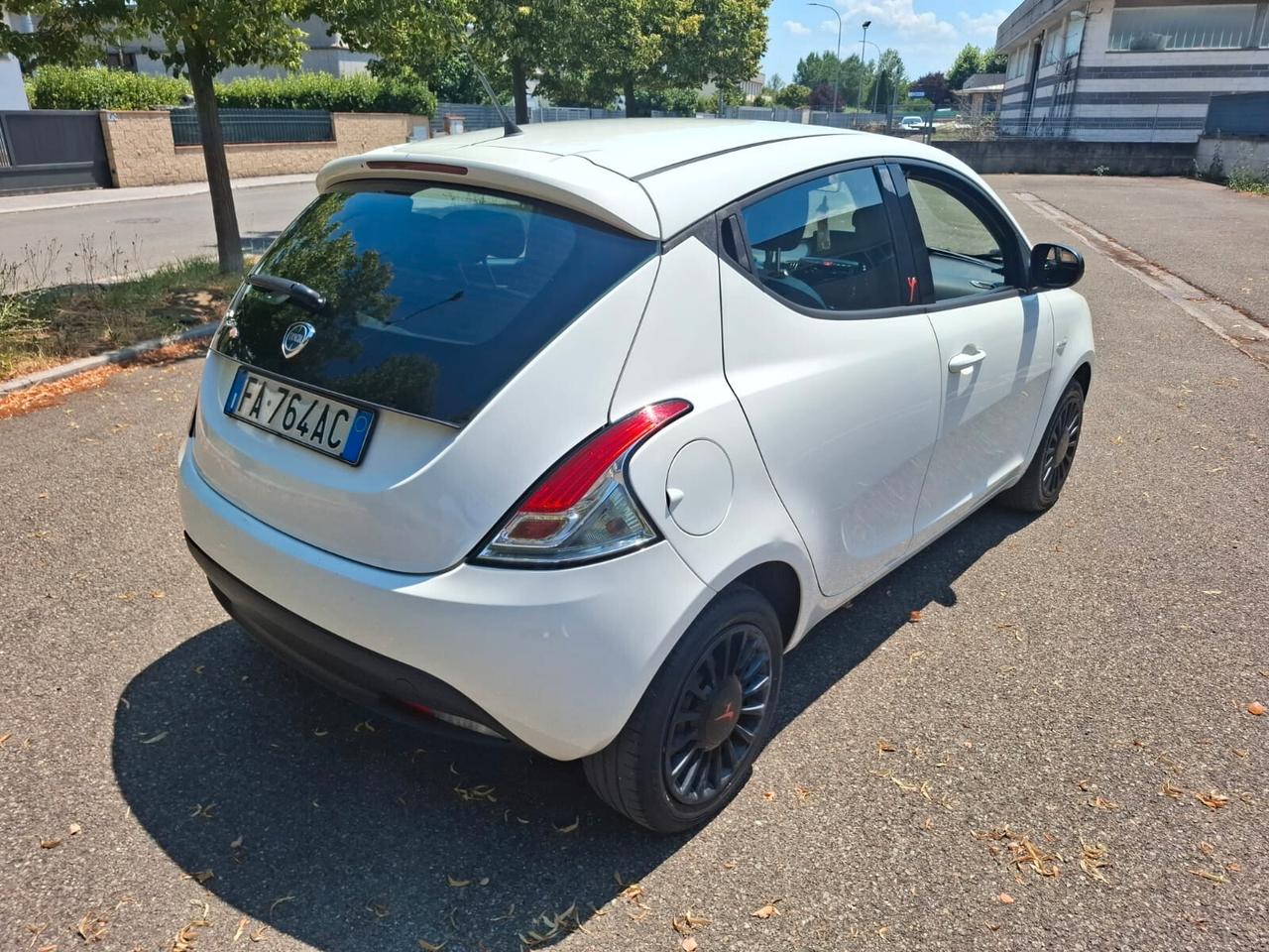Lancia Ypsilon 1.2 GPL 126.000 KM NEOPATENTATI