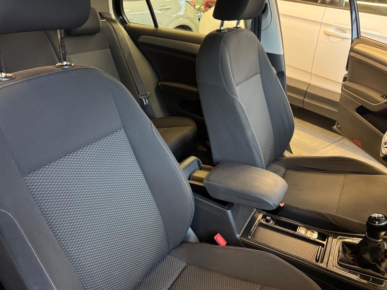 Volkswagen Golf 1.6 TDI 90 CV 5p. Trendline BlueMotion Technology