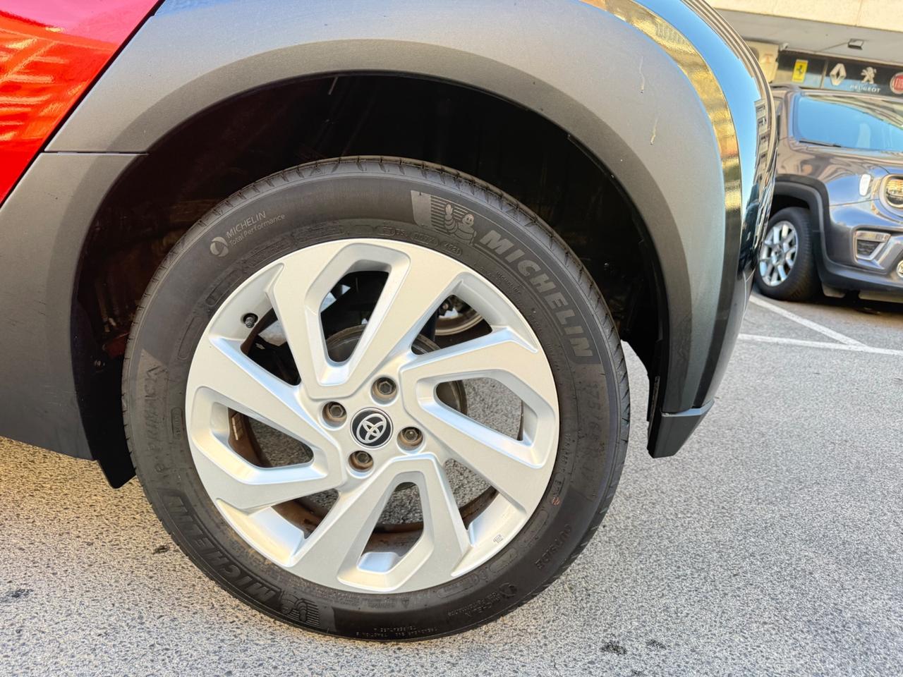 Toyota Aygo X 1.0 VVT-i 72 CV 5 porte Limited LED NAVI KAMERA PDC BLUETOOTH CERCHI 17