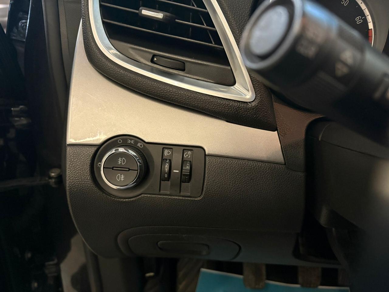 Opel Mokka 1.4 Turbo GPL Tech 140CV 4x2 Cosmo b-Color