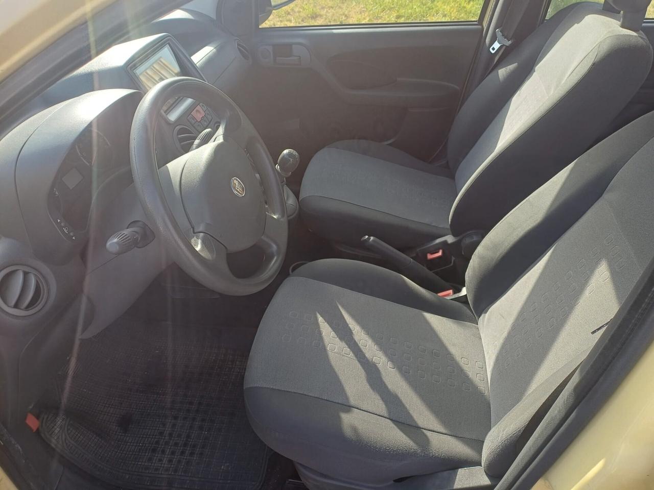 Fiat Panda 1.2 69 CV Dynamic