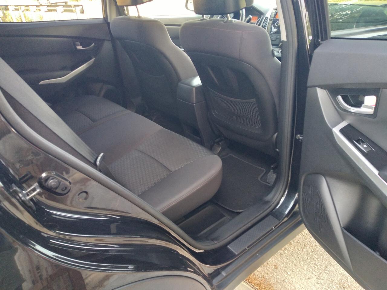 Ssangyong Korando 2.0 XDi 149 CV 4x4"km 82000"