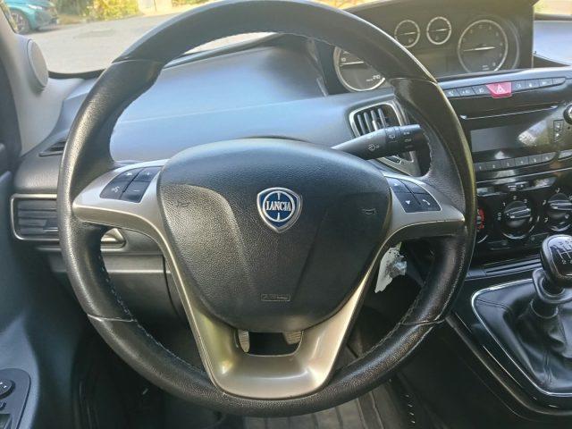 LANCIA Ypsilon 0.9 TwinAir 85 CV 5 porte Metano Ecochic Gold