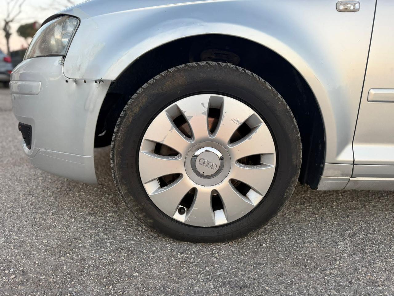 AUDI A3 SPB 2.0 16V TDI Ambiente