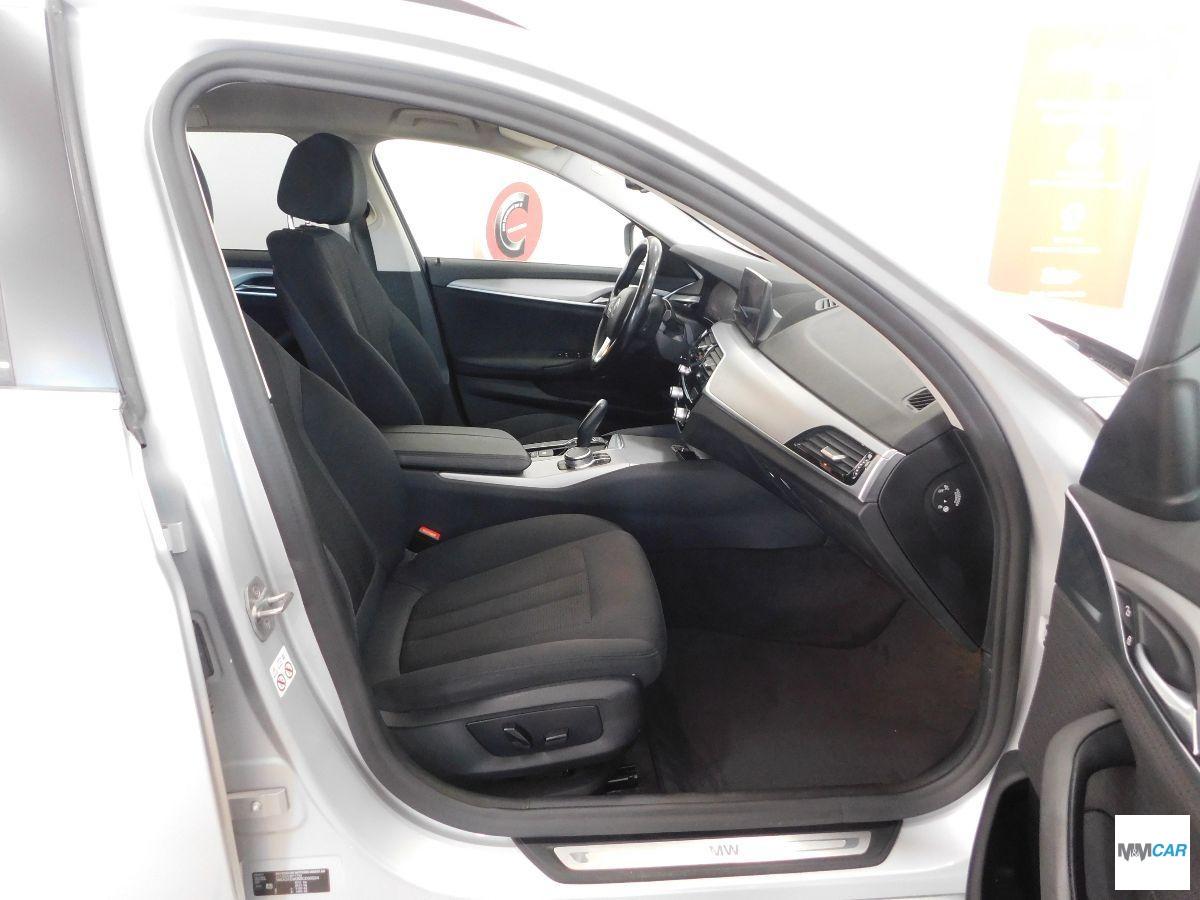 BMW - Serie 5 Touring - 520d xDrive Business aut.