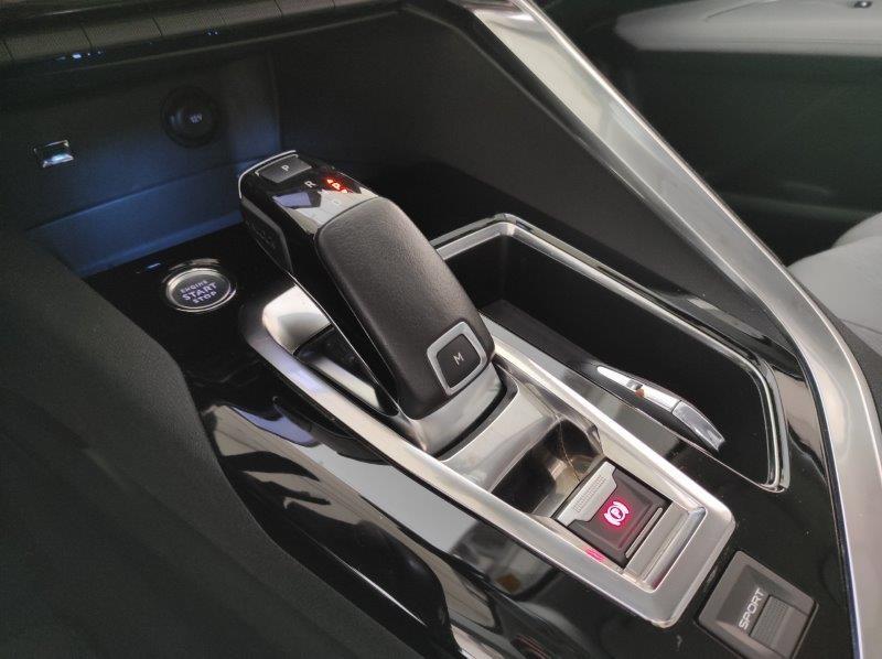 PEUGEOT 3008 (AUTOCARRO) BlueHDi 130 S&S EAT8 Allure