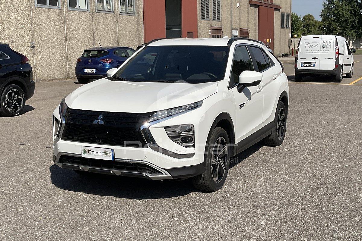 MITSUBISHI Eclipse Cross 2.4 MIVEC 4WD PHEV Instyle SDA Pack 0