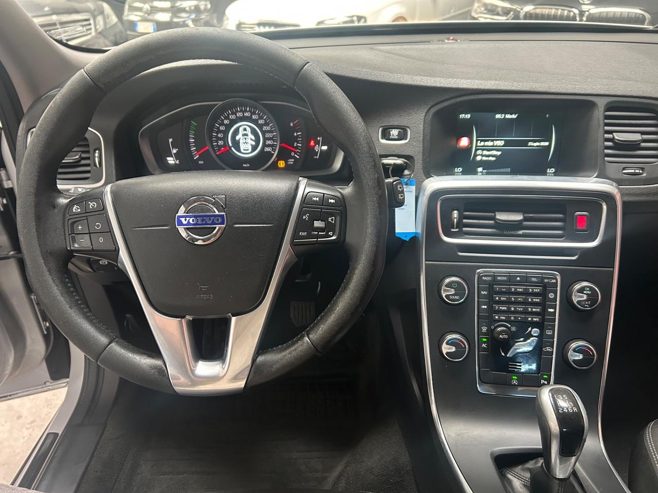 Volvo V60 D2 Summum 2.0D 120cv euro 6b