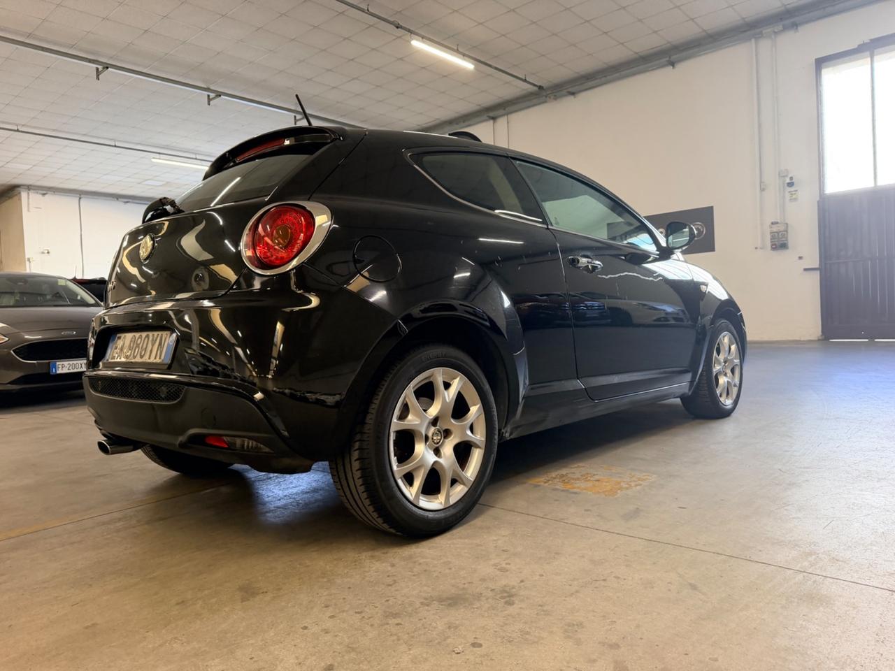 Alfa Romeo MiTo 1.3 JTDm-2 95 CV S&S Distinctive Sport Pack