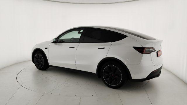 TESLA Model Y RWD