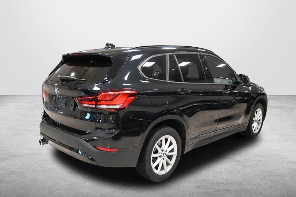 BMW X1 16D 115CV 6M. S-DRIVE BUSINESS ADVANTAGE ( FARI LED - CRUISE - NAVI - PARK ASSISTANT - TELECAMERA POST. )