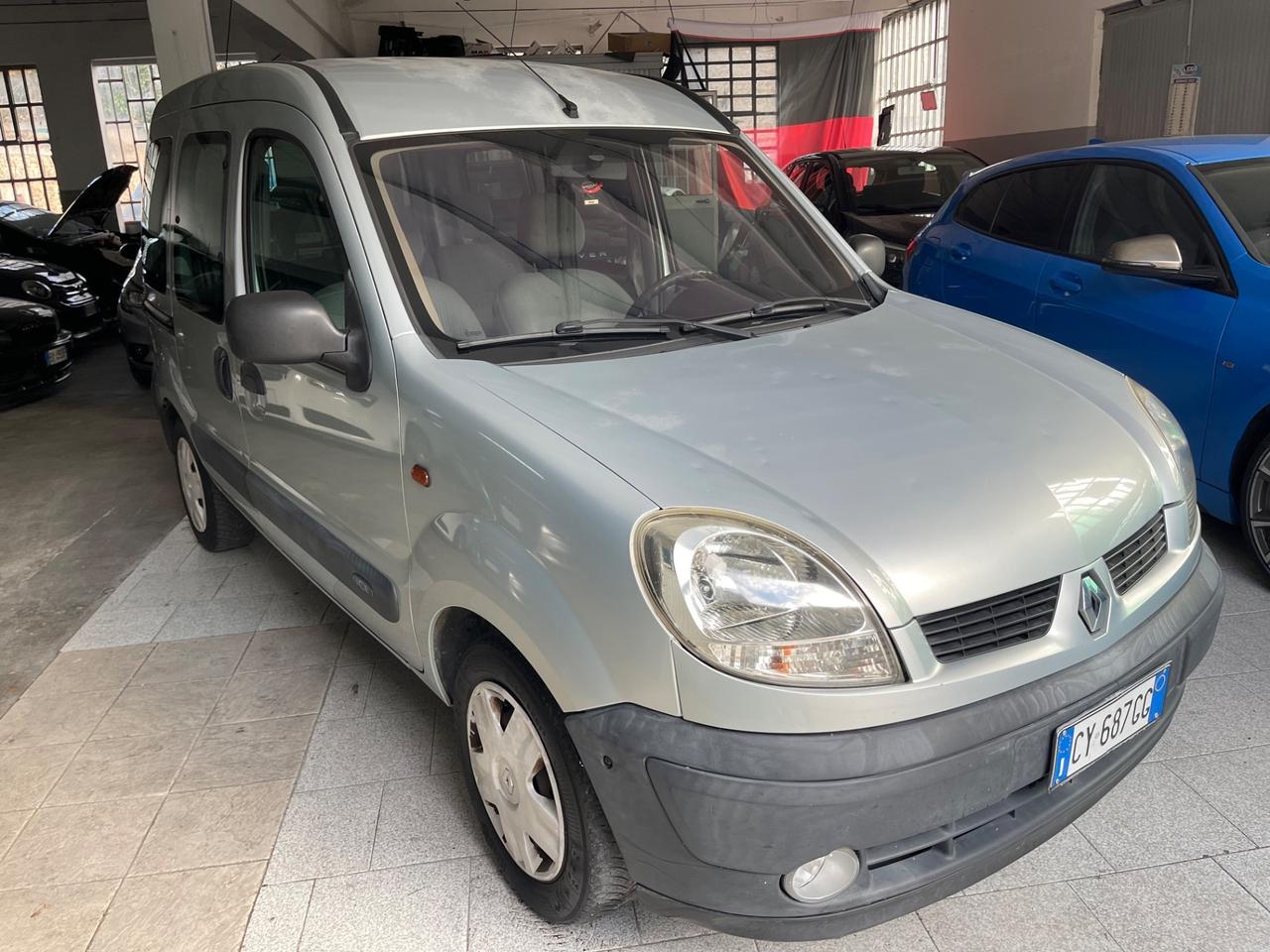 Renault Kangoo 1.5 dCi/82CV 5p. Privilège