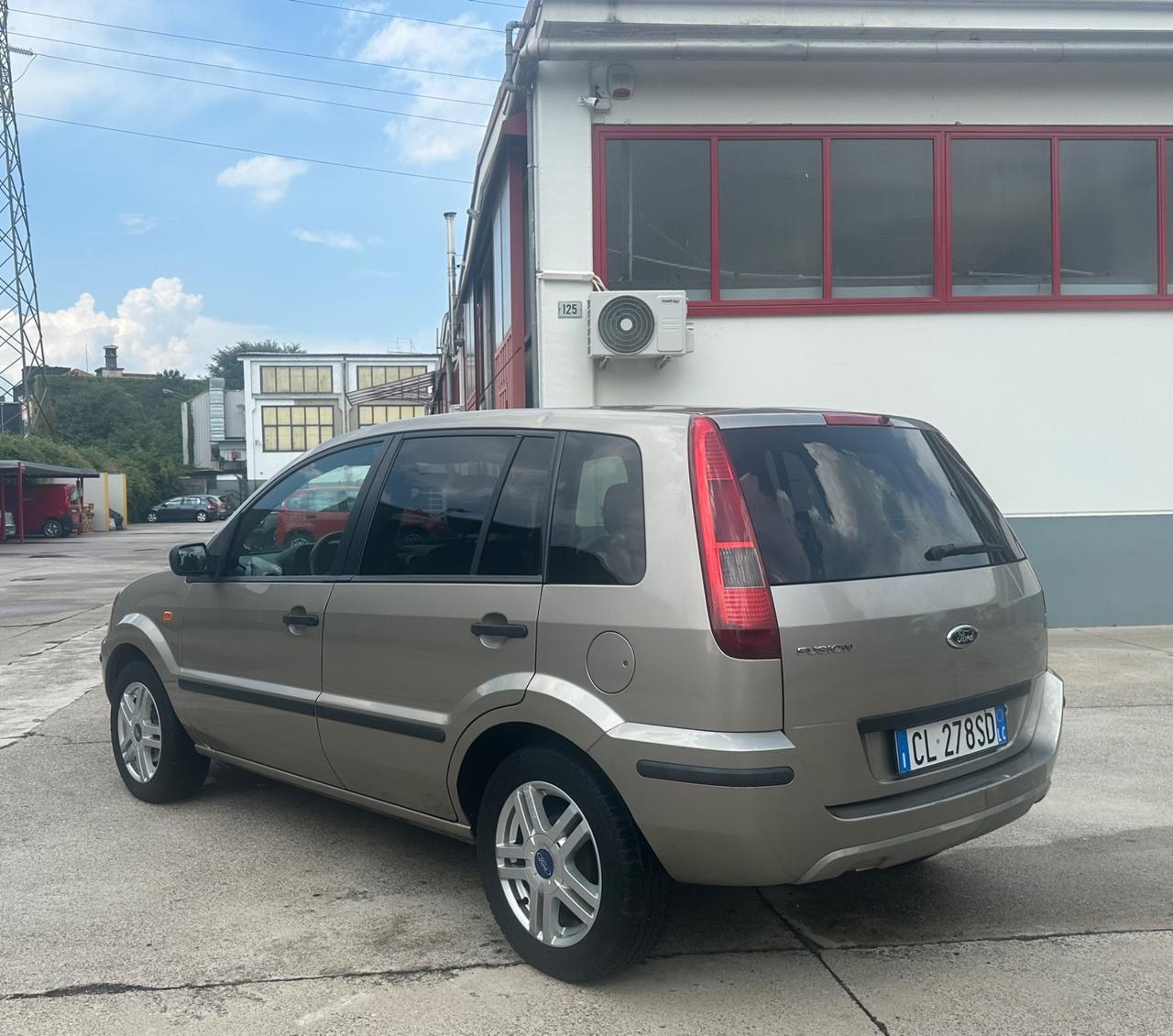 Ford Fusion 1.4 16V 5p.